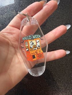 New Halloween motel keychain