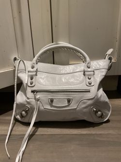 NEW Vintage White Leather Purse handbag ..Pick up bayport NY 11705.