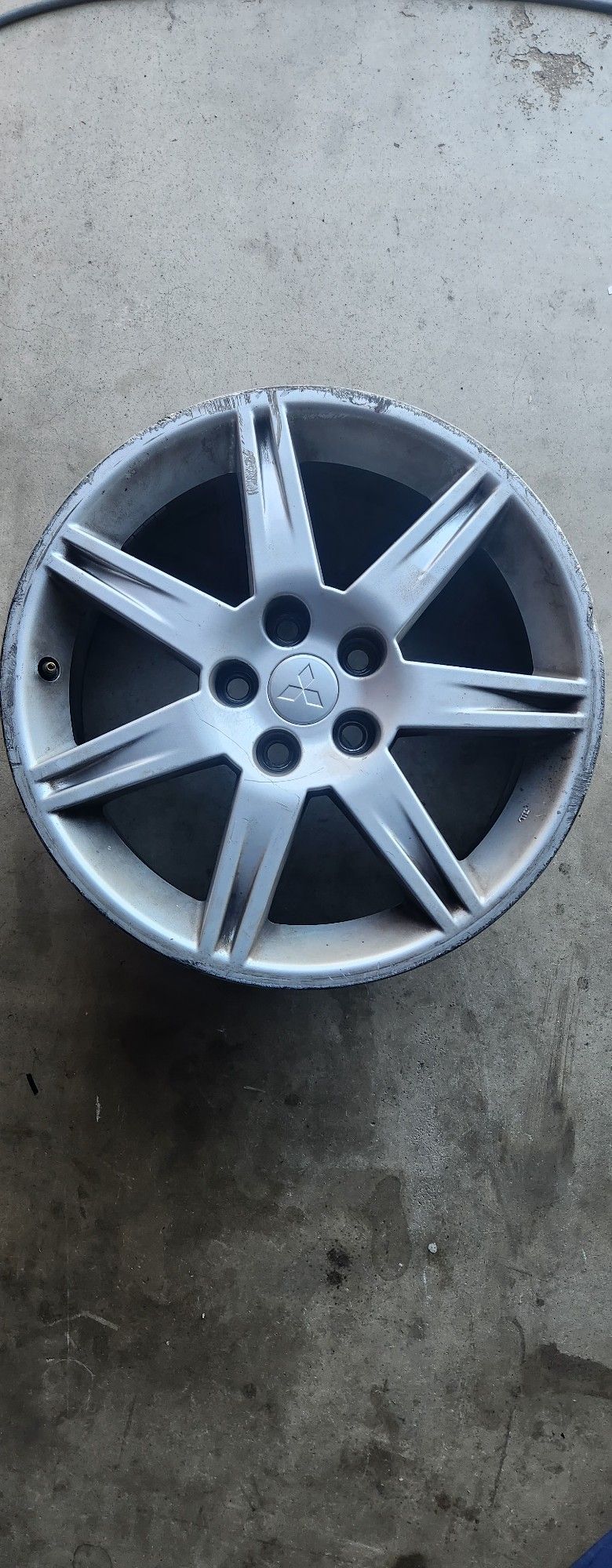 Mitsubishi Eclipse 4th Gen OEM wheels (4) Used 18 Inch 5x114.3 $100