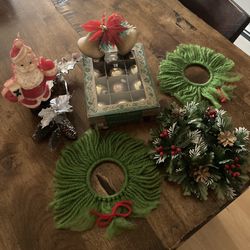 Vintage Misc Christmas Items For Collectors 