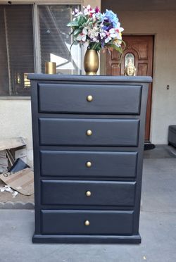 5 Drawer Solid Wood Dresser- Black with Gold