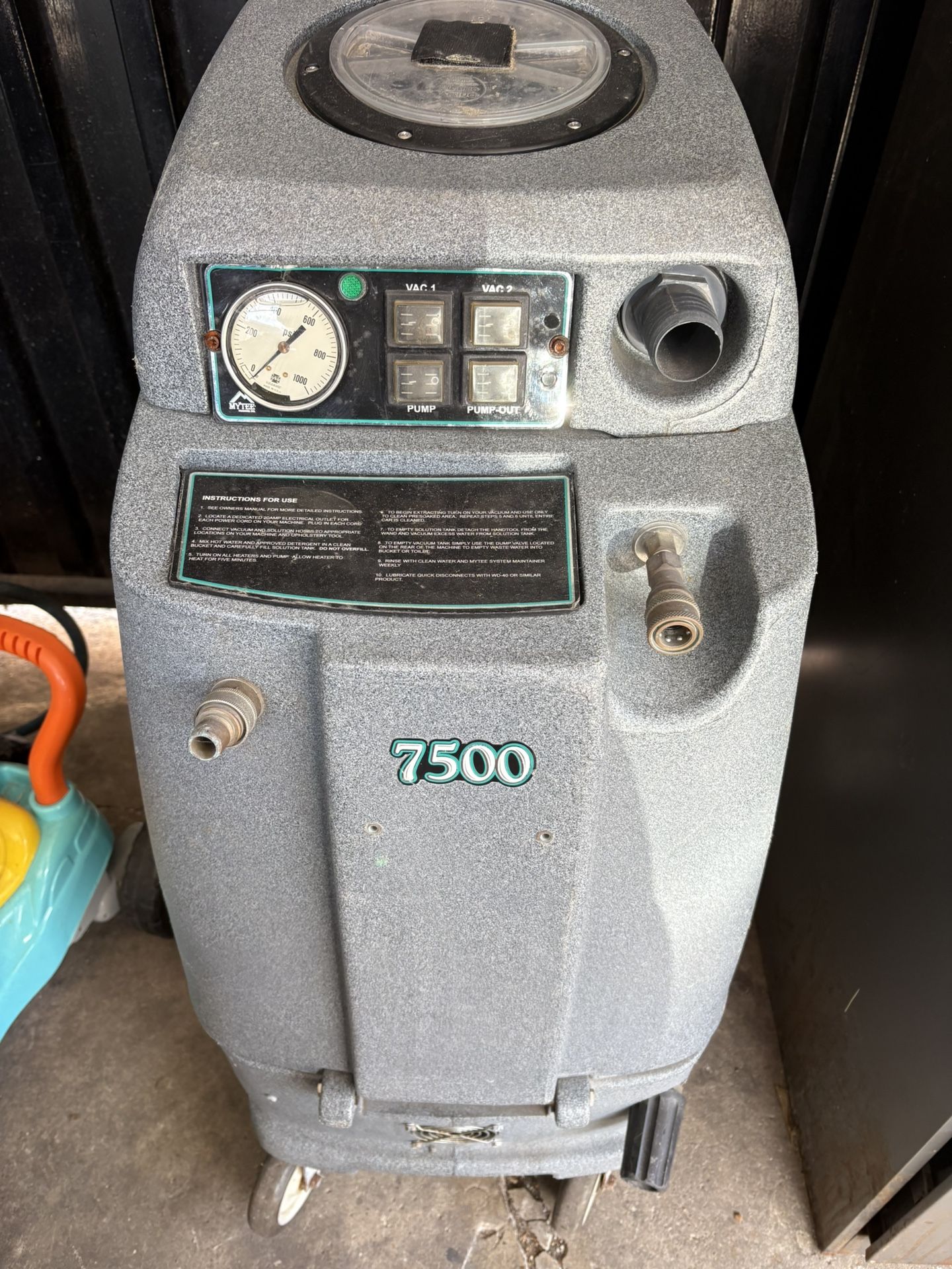 Carpet Extractor