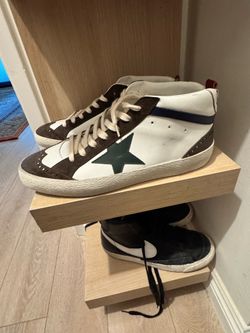 Golden Goose Mid Star Sneakers - brand new - never worn - AUTHENTICATION CERT