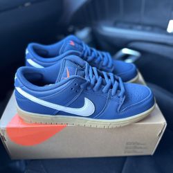 Nike Dunk Low SB… ( Navy Gum )