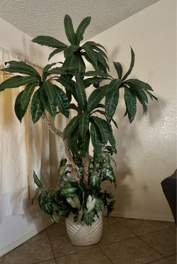 Tall artificial plant table and lamp