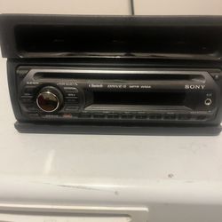 Sony Xplod CD Player/Stereo