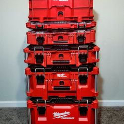 Milwaukee Packout Tool Box