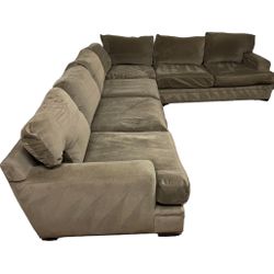 Cindy Crawford Sectional Couch Sofa *Free Delivery*