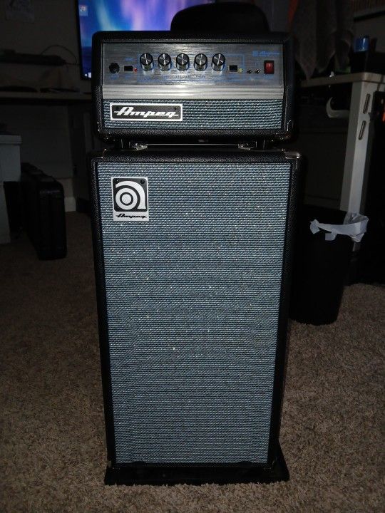 Ampeg Bass Amp. Micro Vr