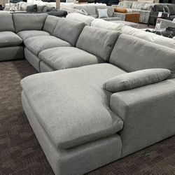 ELYZA SMOKE 5 PIECE RAF SECTIONAL
