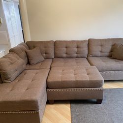 Sectional Sofa 