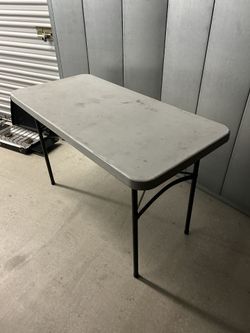 Folding Table