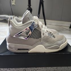 Jordan Retro 4
