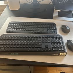 Logitech MX KEYS