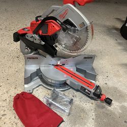Milwuakee 12in Sliding Miter Saw Corded 