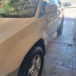 1999 Lexus RX 300 for sell