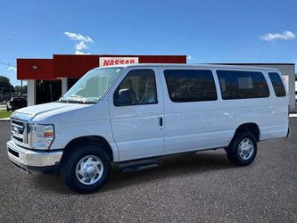 2014 Ford E350 Super Duty Passenger