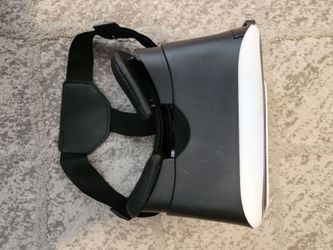 VR headset soundlogic