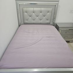 Girls Full Size Bedroom Set,4  pieces
