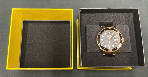 Invicta Pro Diver Men’s Watch with Box