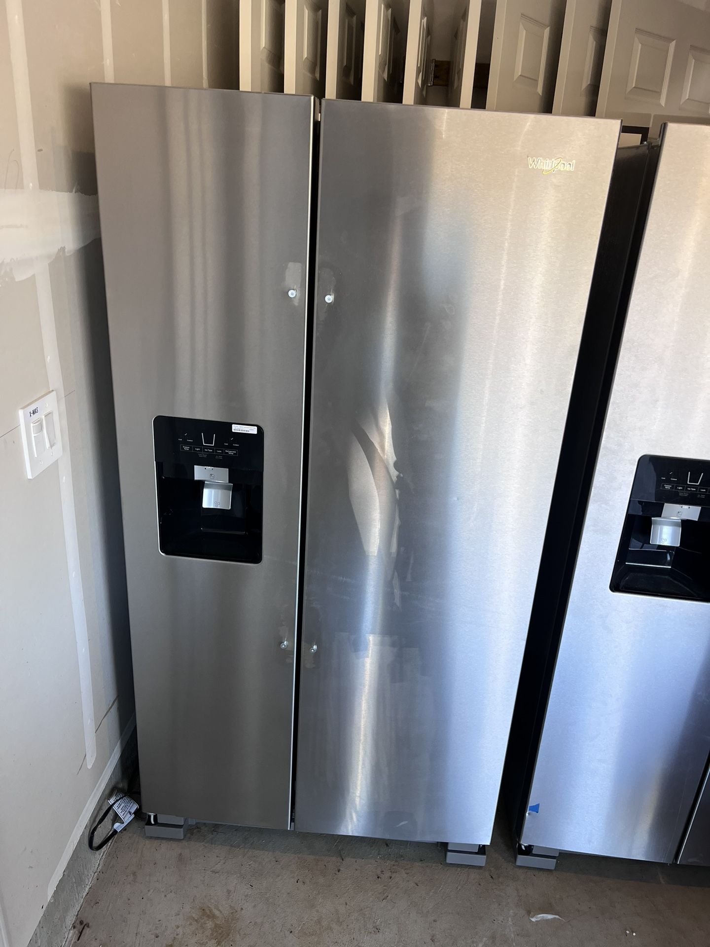 Whirlpool Fridge. Brand New.