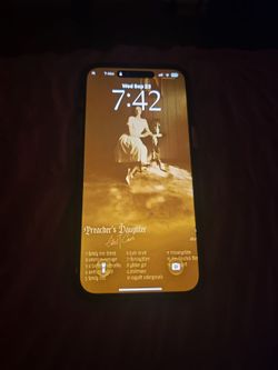 Pre owned iPhone 15 pro Max 256