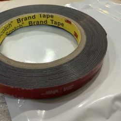 Double Sided Tape Heavy Duty, 1/2 in x 25 ft, Adhesive Mounting Tape Waterproof, Strong Double Stick Foam Tape for Walls Poster Automotive Outdoor Hom