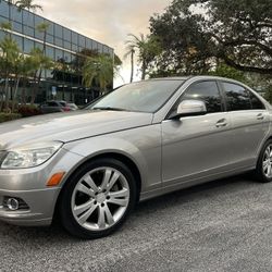 2009 Mercedes-Benz C-Class C 300 Luxury C 300 Luxury 4dr Sedan