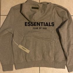 Essential Hoodie 