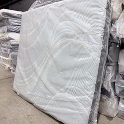 BIG SALE 🔥KING MATTRESS TEMPURPEDIC PROADAPT MEDIUM 