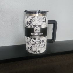 Hydrapeak Skulls 50 oz Quench Tumbler
