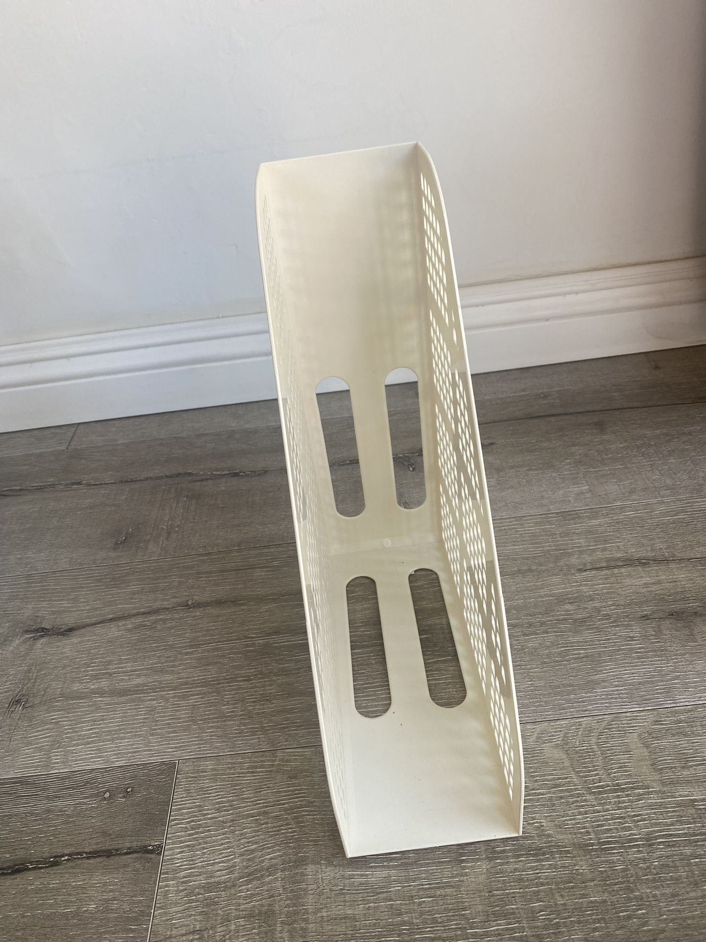 Plastic Magazine/File Holder