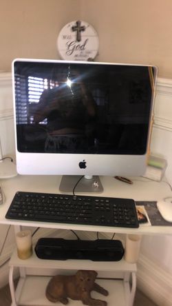 Apple computer