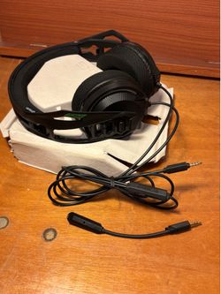 Gaming headphones