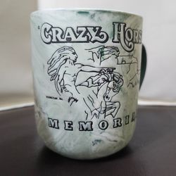 Vintage 1999 South Dakota Crazy Horse Timeline Memorial Ceramic Matte Green Marble Coffee Mug Cup 1999