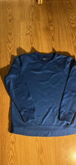 Nike sweatshirt