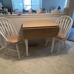 Drop Leaf Kitchen Table and Chairs