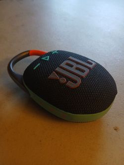 JBL Clip 5 Speaker
