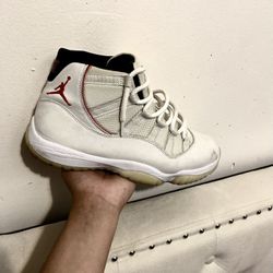JORDAN 11