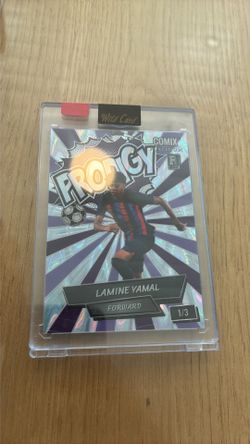 Prodigy 1/3 numbered lamine yamal trading card