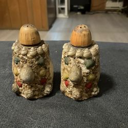 Funny Salt And Pepper Shakers 