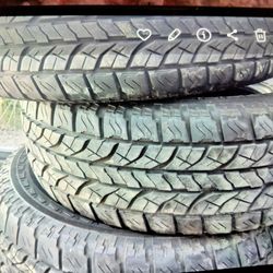 3 Yokohama 265/70/18 ATS