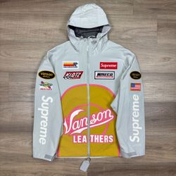 Supreme size XL