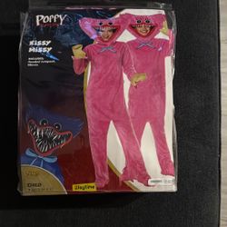 Kissy Missy Costume