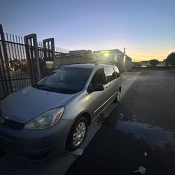 Toyota Sienna