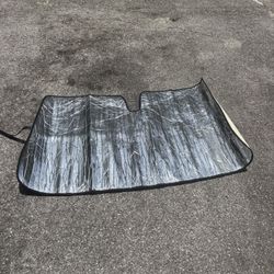 Venza Windshield /Sun Shade   