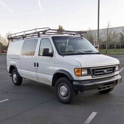 2006 Ford Econoline E350 Cargo · Van