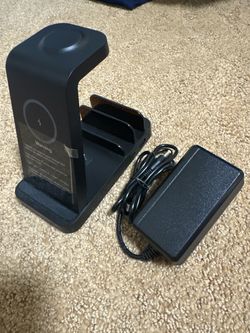 3-in-1 Wireless Charging Station with Power Adapter