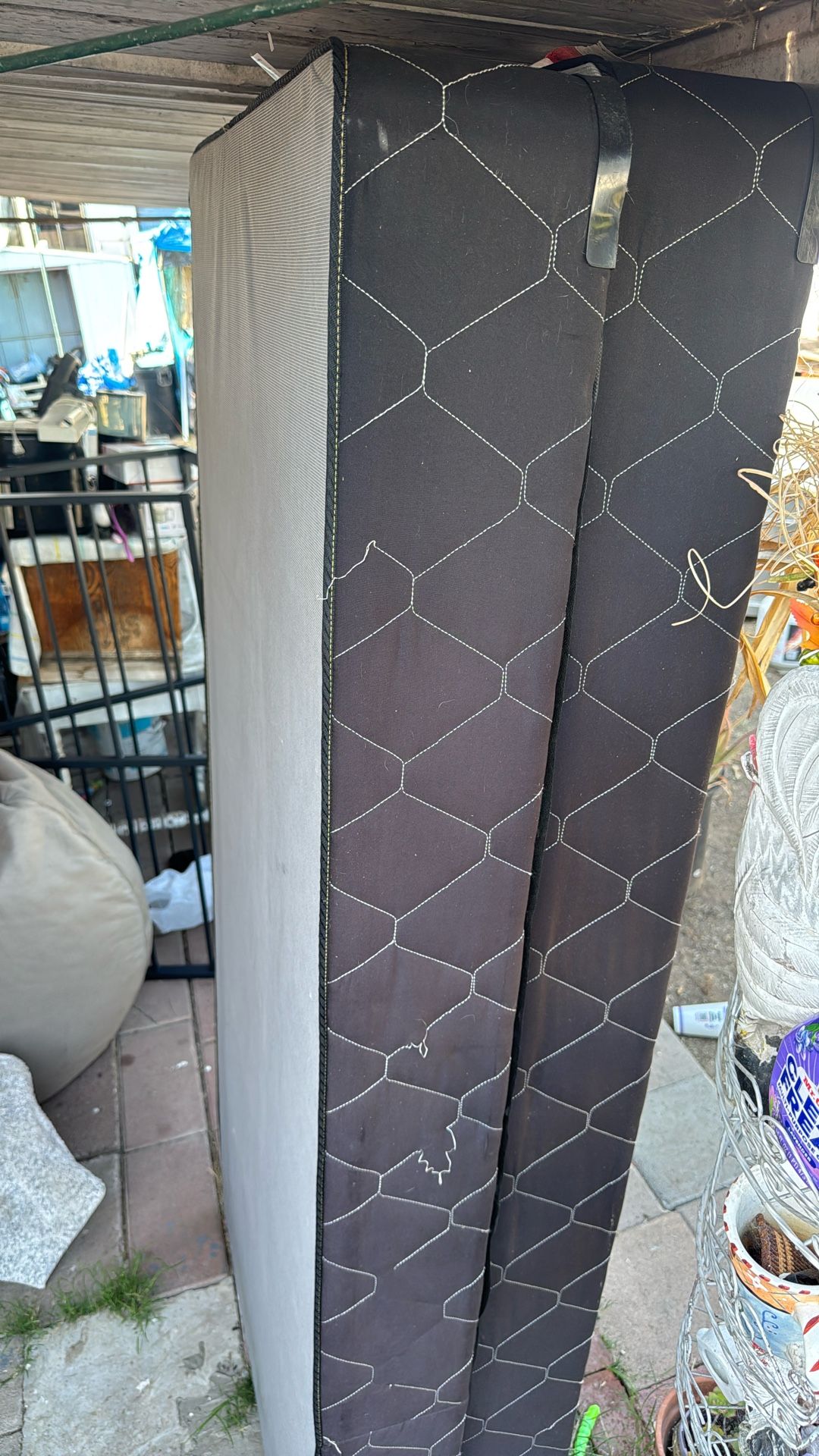 2 Twins Box Spring