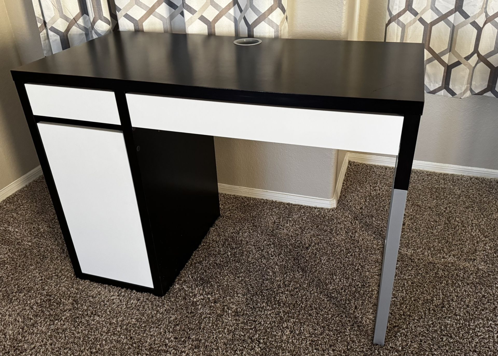 Computer Desk